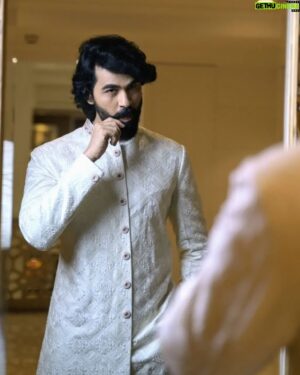 Chirag Jani Instagram - New fashions and styles come and go, Let the Indian-ness show! 📷📷📷
.
.
.
#ChiragJani #ethnicwear #ethnic #collaboration #look #outfit #fashion #celebrity #actors #actorslife #tamil #malayalam #kannada #telugu #trending #acting #brand #influencer #icon #youth #young #movie #star