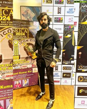 Chirag Jani Instagram - I am immensely grateful for this award  THE BEST ACTOR IN VILLANIC ROLE FOR MY FILM DHAMAKA IN SATYAJIT RAY ICONIC AWARD 2024 

Being recognized for my hard work and dedication means the world to me. This motivates me to work even harder towards achieving my goals. Thank you for this incredible honor.
 
I'm Greatful to 
My Director 
@trinadharao_director & Entire Team of #Dhamaka @prasannakumarbezawada
@vivek_kuchibhotla
@srinivas_raju_i @sujithkumarchowdarykolli
@karthik.gattamneni & @peoplemediafactory for this Blockbuster Project 

Thank you to MASS MAHARAJA @raviteja_2628 Garu for being an amazing Co actor and well wisher 😍

.
.
.
#chiragjani #bestactor #srica2024 #villain #bestvillain #tollywood #southfilm #grattitude #chiragjaniactor #picoftheday