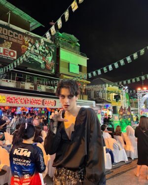 Chisanupong Paungmanee Instagram - ฮีนโลวา ..🎃

#smartchisanupong 
#smartcsnp #csnp_21 
#ปีโป้ของต้าวมาร์ท