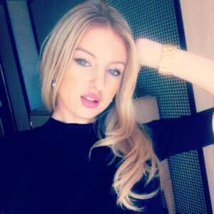 Chloe Arrowsmith Instagram - 