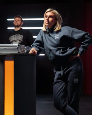Chloe Burrows Instagram - Hopefully you’ve all seen it so this isn’t a spoiler but that’s a wrap!!!! Thank you so much to @sidemen and everyone involved for the maddest week eva!!!!!!!!! 
Still can’t believe I won lmao - also thank you to everyone who watched and kept up with the series 💖💖💖