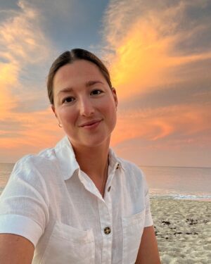 Chloé Dufour-Lapointe Instagram - ☀️Recap d’un voyage en famille plus que parfait au @clubmed ! 💙🏝️🤿⛵️🌊🐚

#clubmed #clubmedcolombus