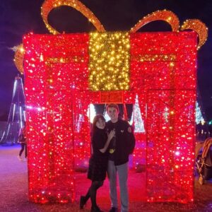 Chloe Noelle Instagram - We had such a wonderful time at @illuminatesilverlakes last night! It was the perfect way to get in the Christmas spirit after being away from home for so long!
.
.
.
.
#christmas #Christmasevent #datenight #christmaswalkthrough #Christmaslights