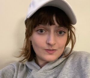 Chloe Troast Instagram - back to work!!