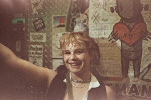 Chloe Van Landschoot Instagram - Analogued in NYC 📸. Thoroughly been enjoying the trials and surprises of learning the manual moments. Unfiltered. Unedited. Shot on Canon AE-1 with lomochrome metro film 🎞️ teacher human @charlie_benoit snapped the first one here