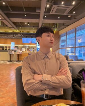 Choi Doo-ho Instagram - 해피설😁 새해엔우리모두더활기찰수있길