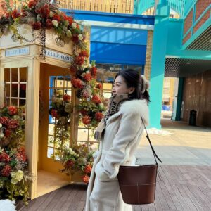 Choi Hyo-eun Instagram - 