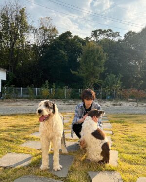 Choi Jae-hyun Instagram - woof woof?guau guau?wan wan?멍멍🐶