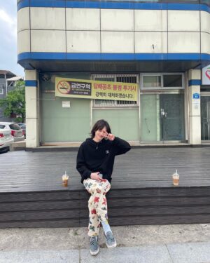 Choi Jae-hyun Instagram - Saoko papi saoko 전주 🎬📽️🎞️💃
#jiff #전주국제영화제