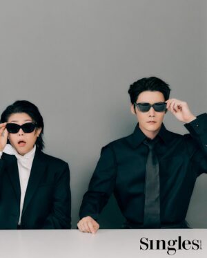 Choi Jin-hyuk Instagram - 너무 재밌게 찍었고 맘에 드는 화보였던 싱글즈! @singlesmagazine