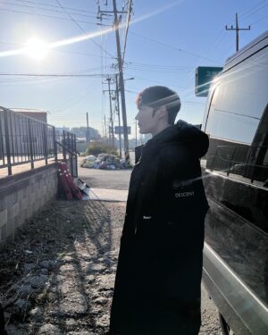 Choi Jin-hyuk Instagram - 간만에 생존신고 감기조심!💕