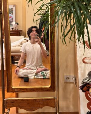 Choi Jung-hoon Instagram - 🤳🪞