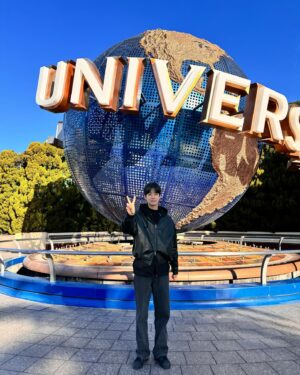 Choi Kyung-hoon Instagram - -
✈️🎶 🤩