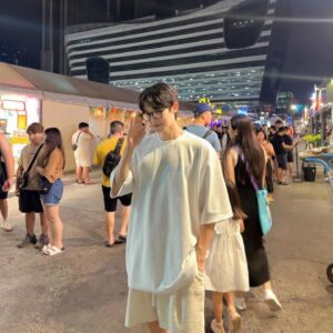 Choi Si-hun Instagram - #태국 첫방문
