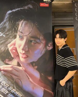 Choi Si-hun Instagram - 영화 <드라이브> 시사회에 다녀왔습니다! 

인간수업에서 연기력으로 인정받은 박주현 배우님 원맨쇼 대단하네요. 예측불허의 반전으로 시작부터 마지막까지 몰입김 미쳤습니다👍 납치스릴러 좋아하시는 분들 꼭 봐보세요🫡

#광고 #드라이브  #영화드라이브 #트렁크납치스릴러 #6월12일대개봉 #영화추천 #스릴러 #유튜버 #박주현 #인간수업