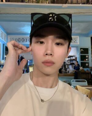Choi Si-hun Instagram - I love vietnam