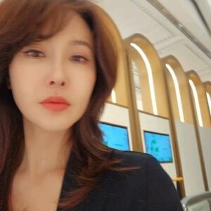 Choi Su-rin Instagram - #최수린 #choisurin