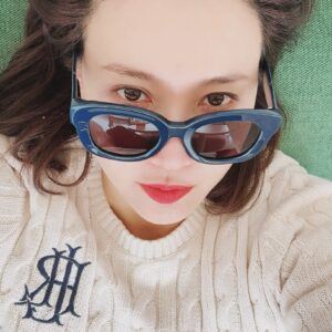 Choi Su-rin Instagram - #springstrings 🥑🥑