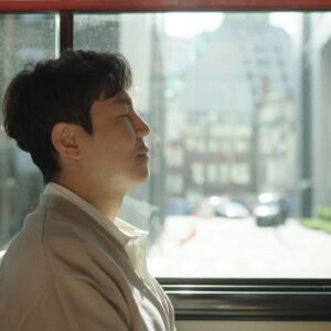 Choi Won-young Instagram - 안녕 ..'김강수'
한여름밤의 꿈처럼..

#'🍑누르지 마시오.' #현장  #스틸사진