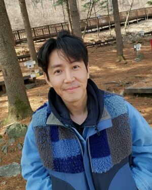 Choi Won-young Instagram - 왔구나.. 봄!! !🏕

#봄날 #📽📺가평 #유명산 #106cm #우연의일치?! #😂