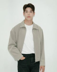 Actor Choi Woo-sung HD Instagram Photos and Wallpapers October 2023
