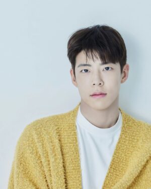 Choi Woo-sung Instagram - 📸
2023 RENEW프로필🤩
@ament_official

#에이엠엔터테인먼트#2024#파이팅해야지
