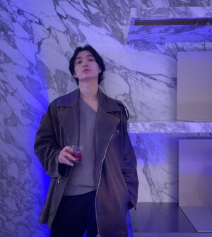 Choi Yeon-kyu Instagram - #광고 @fendi 
FENDI WINTER 23-24 COLLECTION
스테파노 필라티의 펜디 윈터 컬렉션을 10/26부터 펜디 부띠끄에서 만나보세요!
#Fendi #FendiWinter