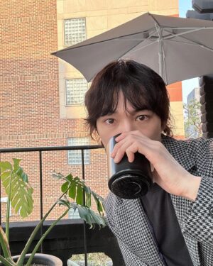 Choi Yeon-kyu Instagram - 짤라뿌따