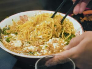 Choiza Instagram - 전국구 맛집에도 절대 지지않는 동네 이자카야 난 이집 나폴리탄이 정말 좋다. 먹는거 좋아하는 형이랑 먹는거 얘기하면서 배터지게 먹았던날

link in bio ☝️
#최자로드8 #금호동 #마케나이데 #이자카야 #김풍 #나폴리탄 #마파두부