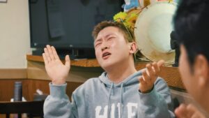 Choiza Instagram - 이정도 디테일의 순대와 돈설을 서울에서 만났다는건 어마어마한 행운이다. 어느 비오는 날 오후 재환이랑 패디랑 명지대 앞에서

Link in bio ☝️

#최자로드9 #순대 #돈설수육 #명지대 #봉구네가마솥순대국