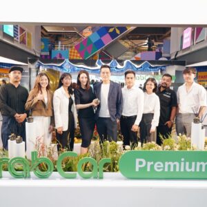 Chon Wachananon Instagram - #วันก่อน ผ่านไปด้วยดีกับงาน GrabCar Premium The Ultimate 5 Senses Experience เมื่อวันที่ 20 -22 เมษายน 66 | การจับมือร่วมกันระหว่าง GrabCar Premium และ @cholaromatique ที่ให้แบรนด์ของเราเป็น 1 ใน 5 สัมผัสผ่านกลิ่นหอมผ่อนคลายภายในรถ GrabCar Premium ประสบการณ์สุดพรีเมียมตลอดการเดินทาง

ในโอกาสนี้ชลขอขอบพระคุณท่านผู้บริหาร และทีมงาน GrabCar Premium ที่ให้เราได้เป็นส่วนหนึ่งของประสบการณ์พิเศษของทั้งผู้ขับและผู้ใช้บริการที่จะได้สัมผัสพลังการบำบัดจากธรรมชาติผ่านศาสตร์ Aromatherapy ในครั้งนี้ค่ะ

#grabcarpremium #cholaromatique