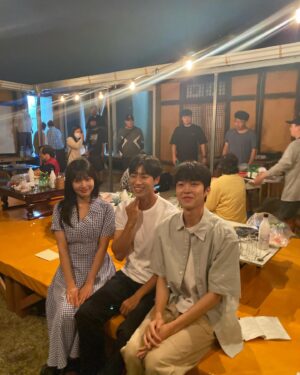 Choo Young-woo Instagram - 마을잔치 🌾

내일도 #어쩌다전원일기