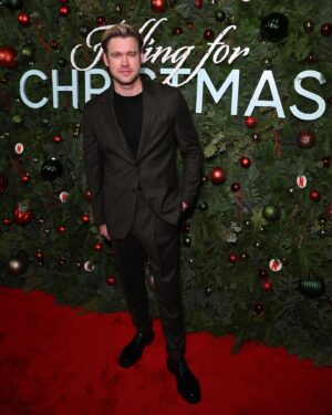 Chord Overstreet Instagram - Had such a blast last night! Can’t wait for you all to see this movie and kick off the holidays!! #fallingforchristmas