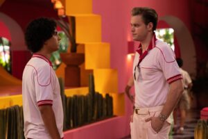 Chord Overstreet Instagram - Levanten la mano si no pueden esperar a saber qué pasa en el episodio 10 de #Acapulco. Véanlo este viernes en @appletvplus
The final episode of #acapulco is here! You won’t wanna miss it!