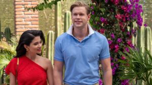 Chord Overstreet Instagram - Can’t wait for you guys to see this new episode tomorrow night of #acapulco on @appletvplus
There’s a mole at las Colinas