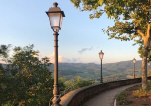Chris Bath Instagram - It’s about the phone nagging me about the places I could go…. #covid 🙄.
#swipeleft