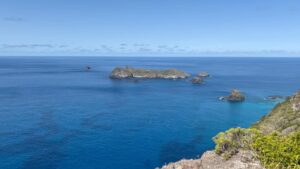 Chris Bath Instagram - Worth the 2884m climb.  #nofilter #lordhoweisland #visit #nsw #perfectday #slightlyexhausted