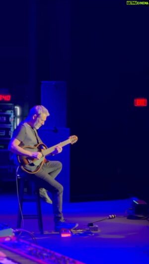 Chris Botti Instagram - A snippet from “Two for the road” featuring the fabulous @leo.amuedo. So excited for you to hear it on the new album and live. #chrisbotti