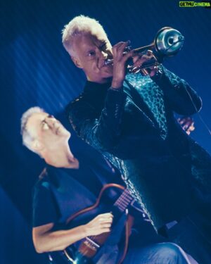 Chris Botti Instagram - What an incredible run! 
Thank you to all our fantastic fans who came to see us in 16 different cities in Europe, Turkey, UAE, and the UK.  Hats off to my great band & special guests (they all are listed below). We had the time of our lives. Can’t wait to be back! For now, a few days off and we continue our run back home in the USA. 

🎫 Comment “tour” below to get our full schedule   ticket links sent directly to your inbox 

🎶 Band:
Chris Botti
Drums - @leepearsondrums 
Bass - @chimyonthebass 
Guitar - @leo.amuedo | @daniel_tato_moraes
Piano - @andyezrinmusic 
Sax - @chadlbsax 
Violin - @mmm_anastasy 
Vocals - @syberspace 
Vocals - @johnsplithoff
#chrisbotti #chrisbottilive #jazz #trumpet