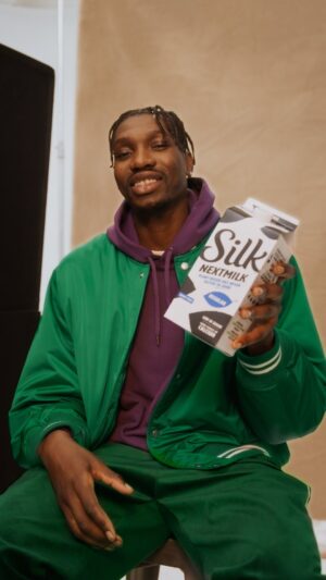 Chris Boucher Instagram - #Ad From now on, I will only be dunking cookies in a glass of Silk Nextmilk. 🍪🥛
All my plant-based lovers out there (like me 🤝🏿), trust me, Silk Nextmilk is NEXT LEVEL… Plant-based, high in calcium, it tastes like the past, but it’s made for today. Try it to believe it! 

Thanks to the whole @silk_canada team 🙏🏿 I had so much fun shooting this delicious spot with y’all! #SilkCanada #SilkNextmilk