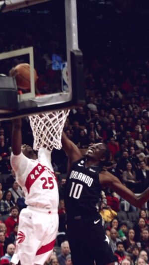 Chris Boucher Instagram - SLIMM DUCK AT WORK‼️😤
🎥: @raptors 
.
.
.
.
.
#torontoraptors #chrisboucher #raptors #nba #reel #highlight #instagram
