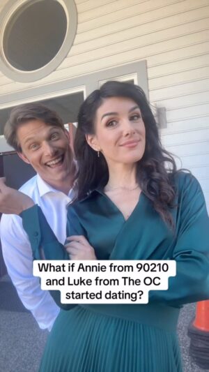Chris Carmack Instagram - When two iconic California worlds collide on the Hallmark channel, you grab your hot cocoa and tune in on November 30th! OG fans, mark your calendars!!!

Watch us in ‘Time For Her To Come Home For Christmas’ — executive produced by @blakeshelton 😱 — on the Hallmark channel!

#hallmark #christmas #hallmarkchristmasmovies #countdowntochristmas #christmas2023 #christmasmovies #90210 #theoc