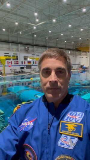 Chris Cassidy Instagram - Today is my final day at NASA and the start of my retirement from the Navy.  It’s been such an honor to serve our nation - wearing my uniform and wearing a space suit!  #gratitude #thankful #neutralbuoyancylaboratory #nbl @nasaastronauts @nasa @usnavy @usnavalacademy @navalspecialwarfare