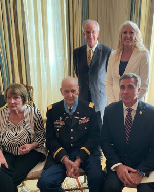 Chris Cassidy Instagram - Today,we had the privilege of attending Captain Larry Taylor’s #MedalofHonor ceremony.  After 55 years, Captain Taylor’s heroic actions in Vietnam continue to inspire, and the @mohmuseum looks forward to preserving and sharing his remarkable story alongside his fellow Medal of Honor recipients. Yesterday, there were 65 living recipients – today there are 66. Congratulations, Captain Taylor, and thank you for going #aboveandbeyond @whitehouse @usarmy
