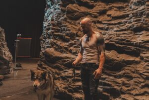 Chris Daughtry Instagram - Chris & Mando behind-the-scenes on the video shoot for 'Pieces' 👽🐺

Check out the Official Music Video at YouTube.com/daughtry (link in bio)

#daughtry #chrisdaughtry #wolf #newsingle #musicvideo #behindthescenes