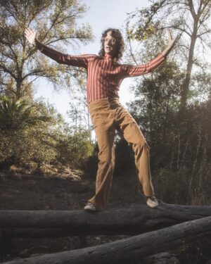 Chris Fleming Instagram - a lot of lost hikers claim to see this figure that cryptozoologists are calling the Wenchman (North American He-Hussy), and while doctors chalk it up to dehydration/delirium, we can all agree that seeing this thing doing a samba step on a log would be ROUGH on hour 9 of a hike 📸 by @justoffthesix assisted wonderfully by @itskikiandersen