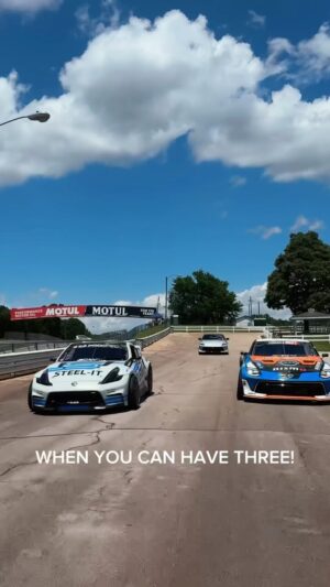Chris Forsberg Instagram - What a VIEW! 👌🏼😮‍💨 I couldn’t be more thankful for our partners who make a fleet like this a reality. Even after all these years, sometimes I take a step back and can’t believe how fortunate I am to have this kind of support. So rad to see all three of these cars together! @nismopartsusa @steelitcoatings @nosenergydrink #formulad #fdatl