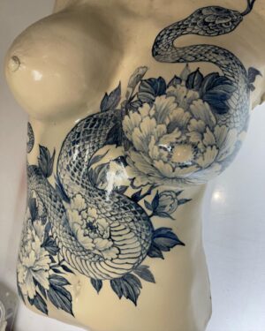 Chris Garver Instagram - I did this a few years ago but I will be starting a series of backpieces this year.
#blueandwhite #ceramicart #ceramicartist #ceramics #underglazepainting  #bodyart