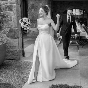 Chris Harrison Instagram - Help me celebrate the birthday of this incredible woman. @laurenzima 
A woman who will always lead the way, blaze her own trail and will turn anyplace into a dance floor.  You are the love of my life. This next trip around the sun will be your best yet #TheNextChapter