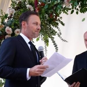Chris Harrison Instagram - They say everything is bigger in Texas, and that’s what we wanted at our Austin celebration! We said our vows again, in front of the 225 friends and family surrounding us. We ate BBQ, did tequila shots and shut the place down - it was perfect! (Swipe right for continued video) 🤠

New episode of @themostdramaticpodever up now, sharing TEAquila 😉 about the night, and big love with all of you ❤️

Can’t thank @thelittleweddingband enough for staying late and keeping everyone dancing - they’re the BEST, @bambamsbbq @la_barbecue for the amazing food, @siempretequila for signature drinks so good we ran out of tequila!

The song in this amazing video is @williambeckmann, who also sang our first dance song live that night! 

🌹 @somethingprettyfloral 
🍪 @tiffstreats 
🎥 @moonlitweddings
My dress @justinalexander 
Hair/glam @laurenbeautyatx @lolabeautyatx